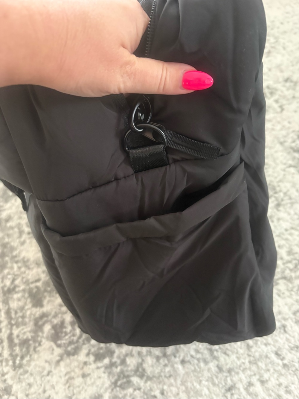 NEW amazing carryon/weekend puffer bag. - Picture 6 of 10